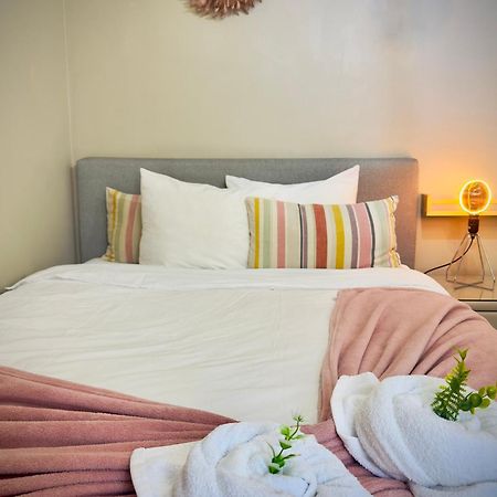 Private Place To Stay Self Check In-Nonstop- Netflix-Wifi Resita Eksteriør billede