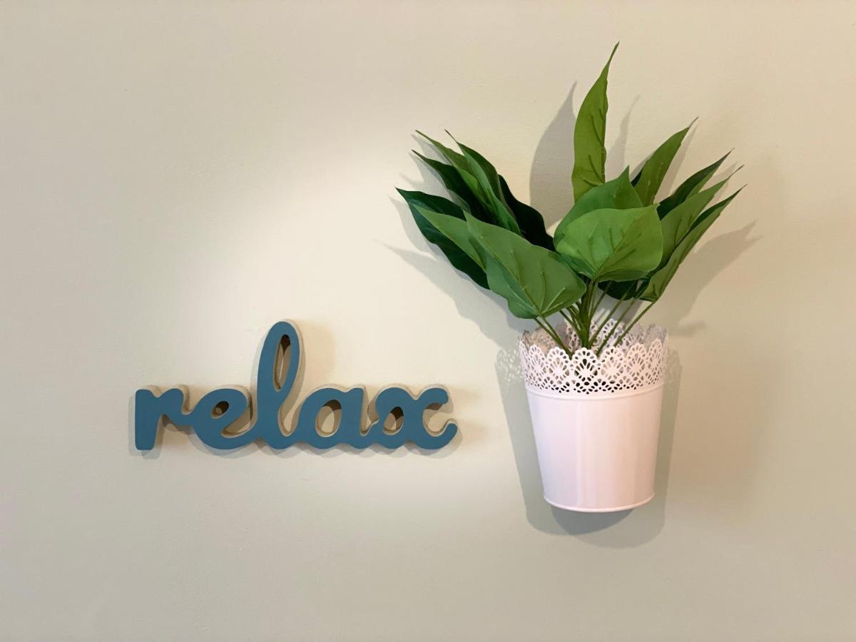 Private Place To Stay Self Check In-Nonstop- Netflix-Wifi Resita Eksteriør billede